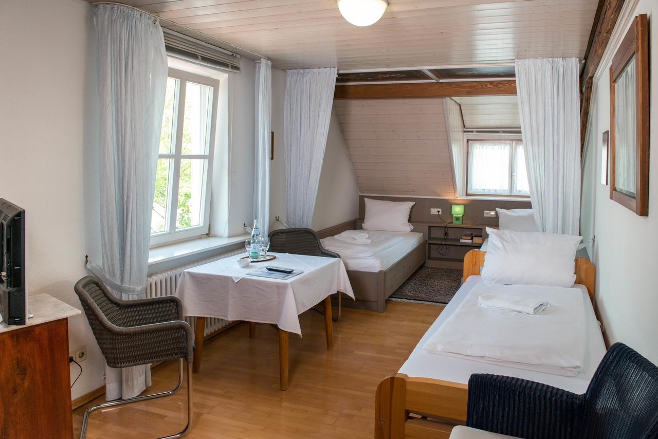 Gasthaus Zum Loewen - Restaurant Akropolis Hausach Eksteriør billede