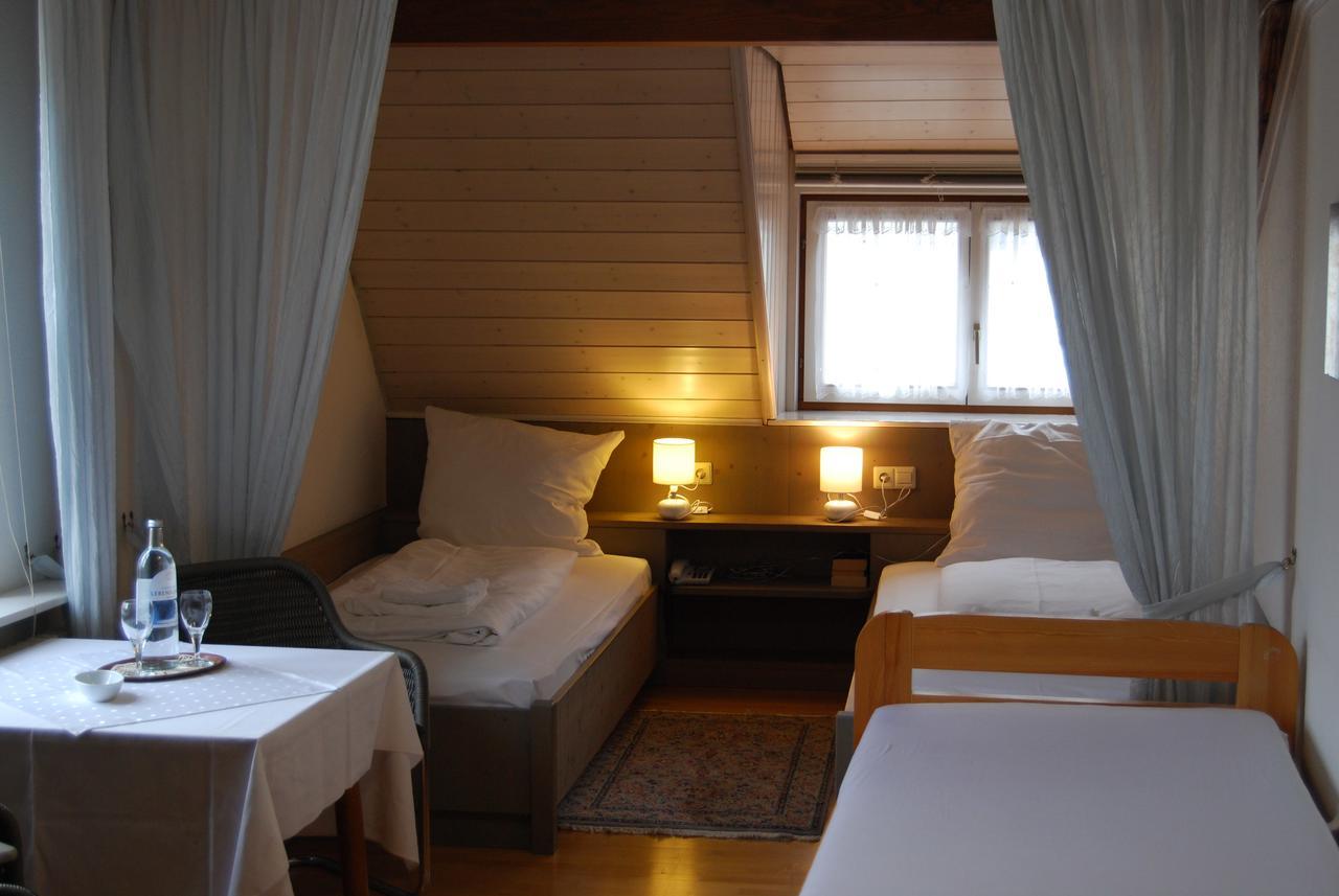 Gasthaus Zum Loewen - Restaurant Akropolis Hausach Værelse billede